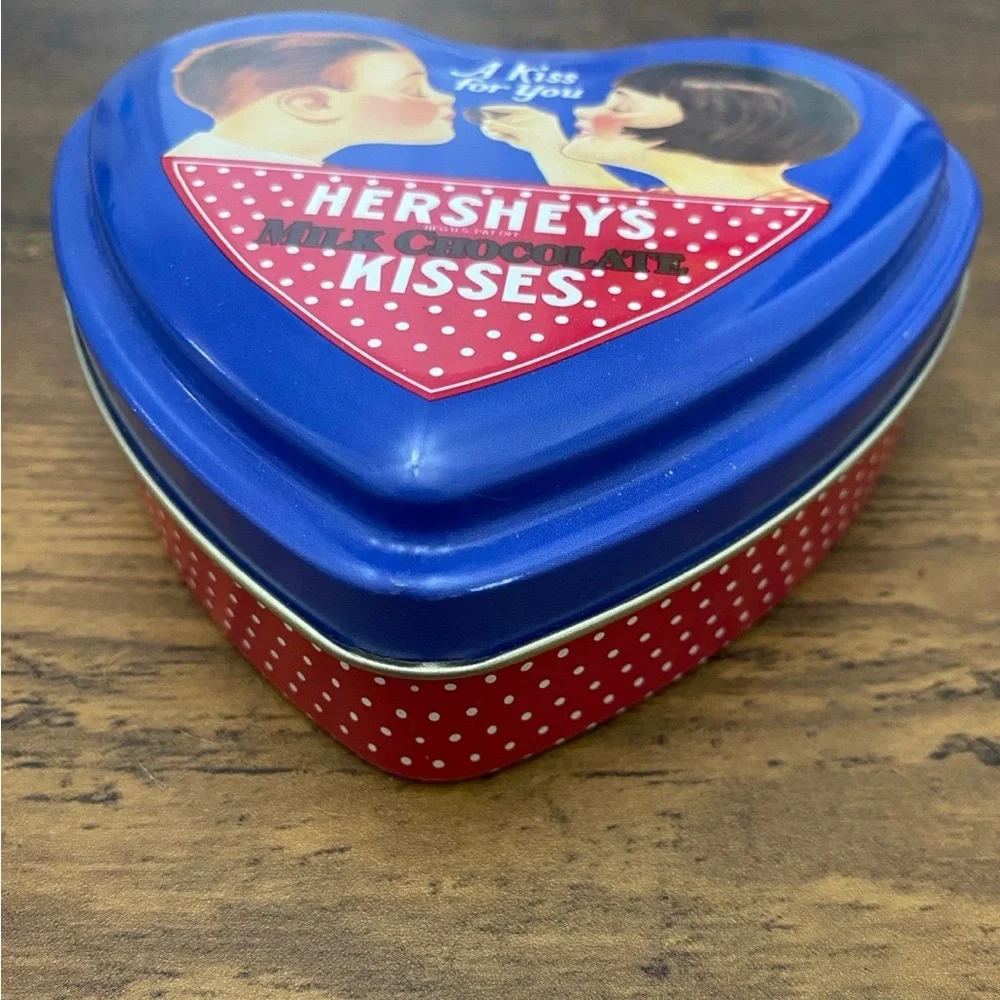 Hershey's Milk Chocolate Kisses Collectible Tin